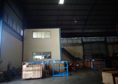 Pathum Thani Warehouse  Bang Bua Thong - Suphan Buri