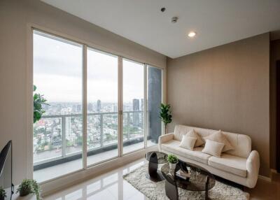 Bangkok Condo Menam Residences Charoen Krung BTS Saphan Taksin