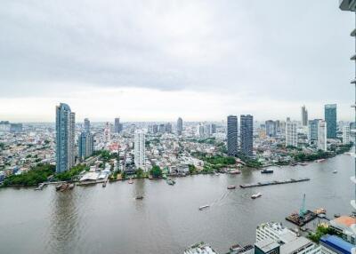 Bangkok Condo Menam Residences Charoen Krung BTS Saphan Taksin