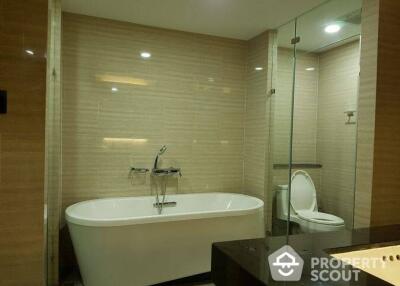 1-BR Condo at Klass Langsuan near BTS Chit Lom