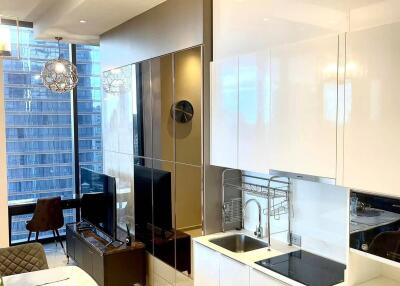 2-BR Condo at Ashton Silom near BTS Chong Nonsi