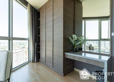 1-BR Condo at Sky Walk Residences near BTS Phra Khanong