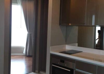 2-BR Condo at Menam Residences in Wat Phraya Krai