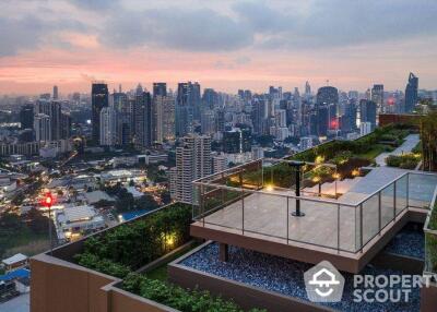 1-BR Condo at Oka Haus Sukhumvit 36 near BTS Thong Lor