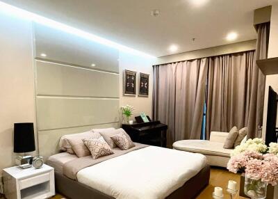 1-BR Condo at The Address Sathorn near BTS Saint Louis