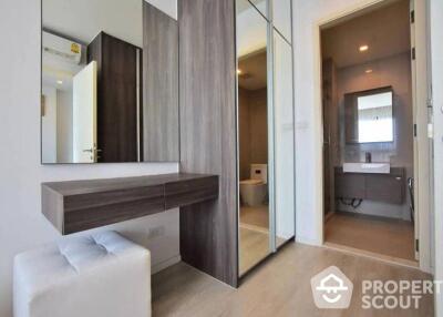 1-BR Condo at Quinn Condo Ratchada 17 near MRT Sutthisan