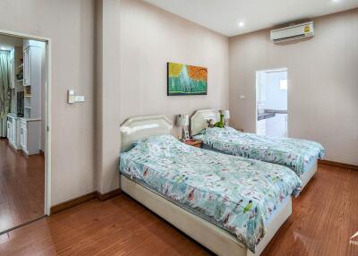 Fully Furnished 5 Bedroom House For Sale In The Esteem San Kamphaeng