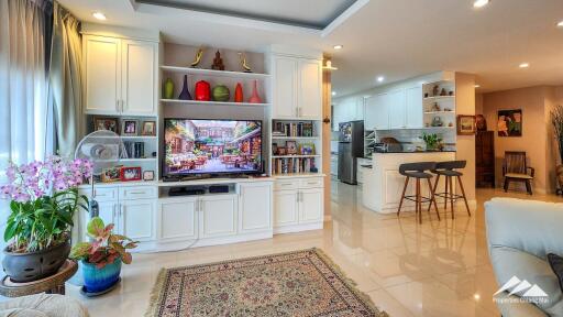 Fully Furnished 5 Bedroom House For Sale In The Esteem San Kamphaeng