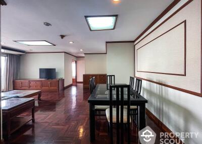 2-BR Condo at Richmond Palace Condominium near BTS Phrom Phong