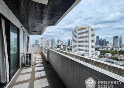 2-BR Condo at Richmond Palace Condominium near BTS Phrom Phong