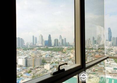 1-BR Condo at The Room Sathorn - St. Louis near BTS Surasak