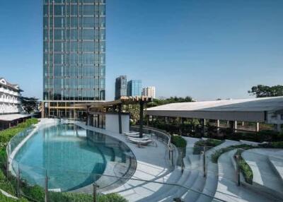 2-BR Condo at The Monument Thonglo near BTS Phloen Chit