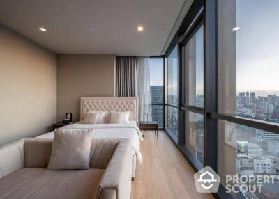 2-BR Condo at The Monument Thonglo near BTS Phloen Chit