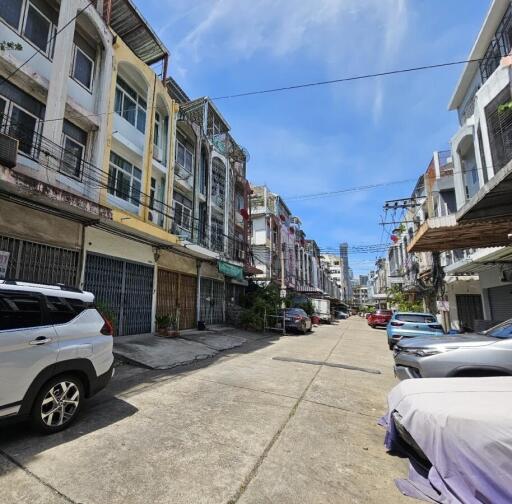 Street view of residential buildings