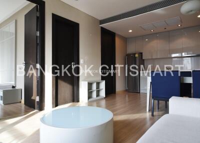 Condo at The Address Phayathai for sale