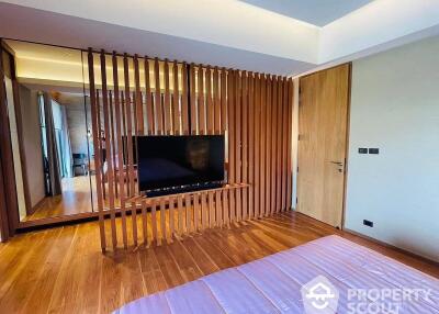 4-BR Condo at Phatsana Garden near BTS Ekkamai