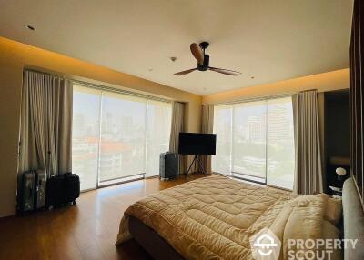 4-BR Condo at Phatsana Garden near BTS Ekkamai