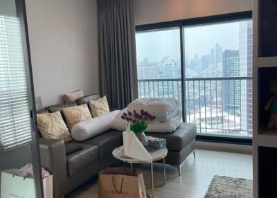 1-BR Condo at Life Sukhumvit 48 near BTS Phra Khanong