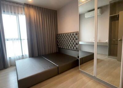 1-BR Condo at Life Sukhumvit 48 near BTS Phra Khanong