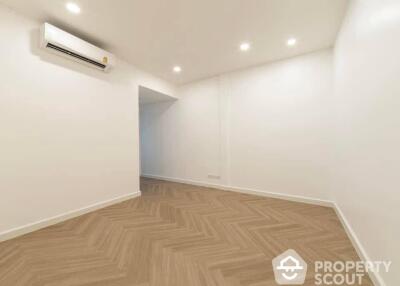 3-BR Townhouse at Townhouse On Pridi 42 near ARL Ramkhamhaeng