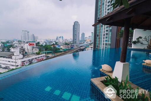 1-BR Condo at Sky Walk Residences near BTS Phra Khanong