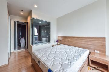 RHYTHM Sathorn BTS SAPHAN TAKSIN 1 Bed 1 Bath  C2408310322