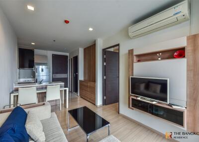 RHYTHM Sathorn BTS SAPHAN TAKSIN 1 Bed 1 Bath  C2408310322