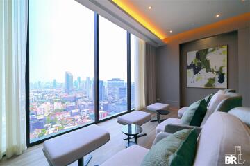 SOHO Bangkok Ratchada MRT Huai Khwang 1 Bed 1 Bath  C2409010002