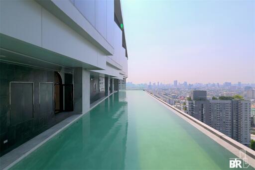 SOHO Bangkok Ratchada MRT Huai Khwang 1 Bed 1 Bath  C2409010002