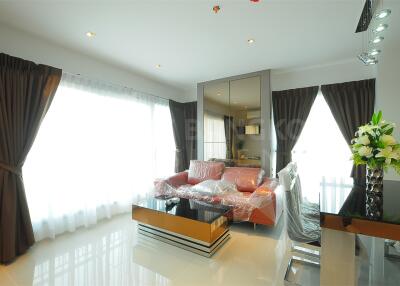 Aspire Rama 9 MRT Phra Ram 9 2 Bed 2 Bath  C150316021