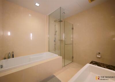 Hyde Sukhumvit 13 BTS NANA 2 Bed 2 Bath  C2403230334