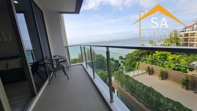 Spacious balcony with a view of the sea