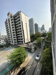 View of surrounding neighborhood with high-rise buildings