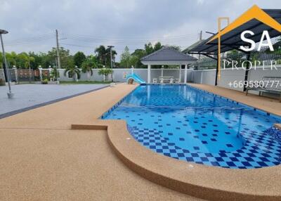 Swimming pool and patio area