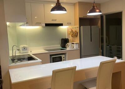 Modern kitchen with island