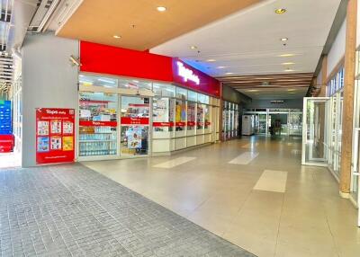 Shopping center corridor with a storefront