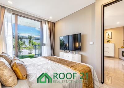 One of Pattaya’s Top Condos – Fully Furnished 2-Bedroom, 64.9 Sq.m.  Don’t Miss This Pre-Sale Promotion!