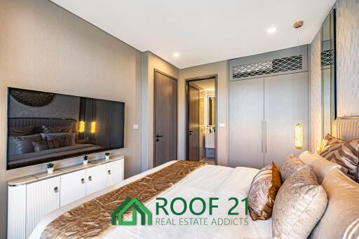 One of Pattaya’s Top Condos – Fully Furnished 2-Bedroom, 64.9 Sq.m.  Don’t Miss This Pre-Sale Promotion!