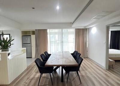 3-BR Apt. near MRT Sukhumvit