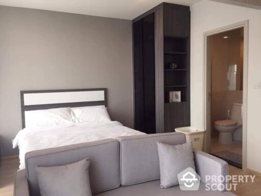 1-BR Condo at Noble Revolve Ratchada 2 near MRT Thailand Cultural Centre (ID 531562)