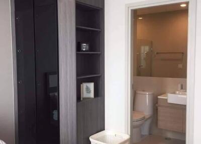 1-BR Condo at Noble Revolve Ratchada 2 near MRT Thailand Cultural Centre (ID 531562)