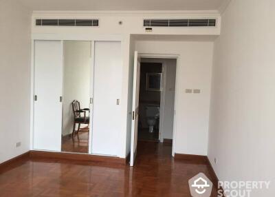 2-BR Condo at All Seasons Mansion Condominium near BTS Phloen Chit