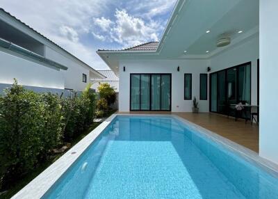 Aileen Village: Modern 3 Bedroom Pool Villa