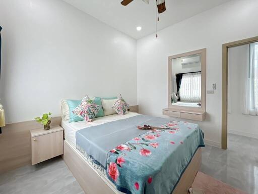 Aileen Village: Modern 3 Bedroom Pool Villa