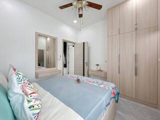 Aileen Village: Modern 3 Bedroom Pool Villa