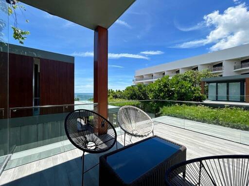 Baan Samranlom: 3 Bedroom Beachfront Villa