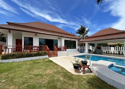 Baan Araya: 2 Bedroom Pool Villa