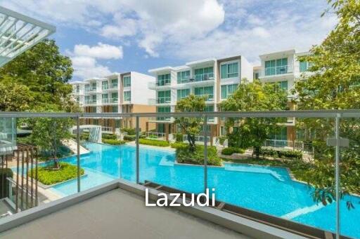 1 Bed Beachfront Condo with Pool View