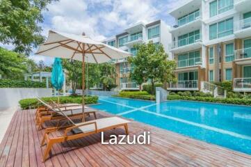 1 Bed Beachfront Condo with Pool View