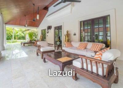 SANUK RESIDENCE: Great Qualiey Bali Pool Villa